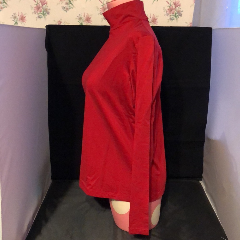 Lynn Ritchie turtleneck. - Picture 2 of 6